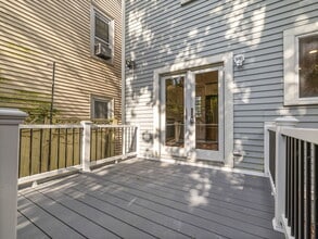 39 Hancock St in Somerville, MA - Foto de edificio - Building Photo