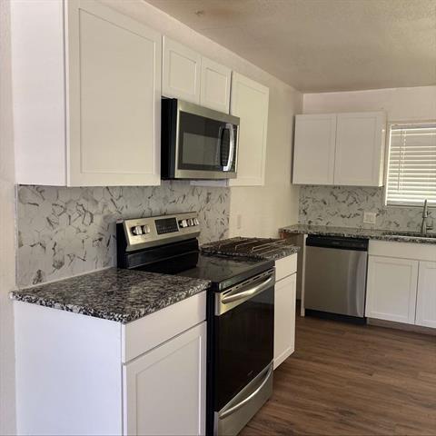 property at 1806 Up the Grove St