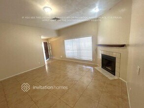 7441 W Krall St in Glendale, AZ - Building Photo - Building Photo