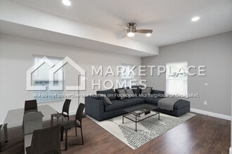 2730 Emmett St in Dallas, TX - Building Photo - Building Photo