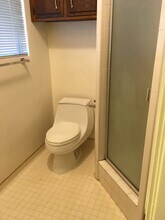 5609 Logan St in Bakersfield, CA - Building Photo - Building Photo