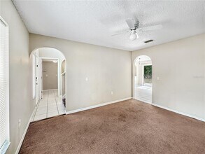 118 Oak View Pl in Sanford, FL - Building Photo - Building Photo