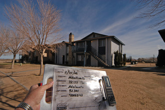 18133-18139 Poinciana Rd in Adelanto, CA - Building Photo - Other