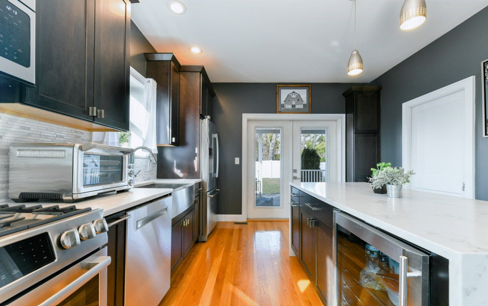 120 Coleridge St in Boston, MA - Building Photo