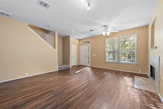 6013 Negley in Kyle, TX - Building Photo - Building Photo