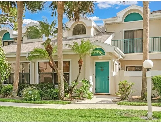 61 Emerald Woods Dr in Naples, FL - Foto de edificio - Building Photo