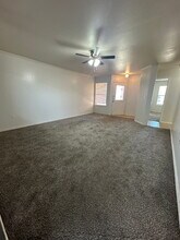 312 N Chicago Ave in Lubbock, TX - Building Photo - Building Photo