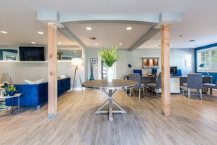 Heatherstone in Kennewick, WA - Building Photo