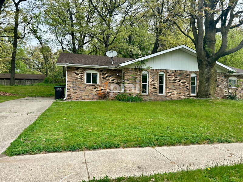 6822-6824 Laurel Ave in Portage, IN - Building Photo