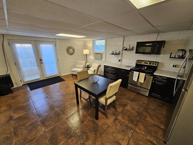 3150 Clifton Church Rd SE in Atlanta, GA - Foto de edificio - Building Photo