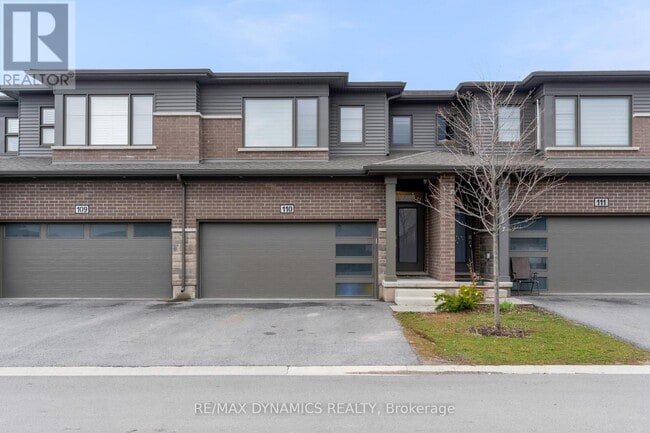 property at 4552 Portage Rd