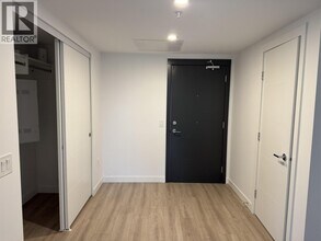 823 Carnarvon St in New Westminster, BC - Building Photo - Building Photo