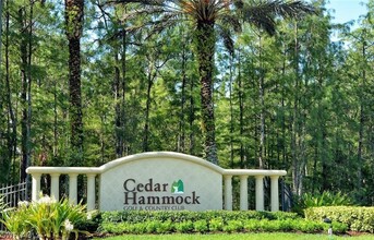 3830 Sawgrass Way in Naples, FL - Foto de edificio - Building Photo