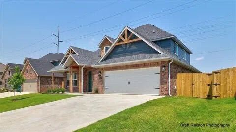 3701 SW Ryegrass Rd in Bentonville, AR - Building Photo - Building Photo