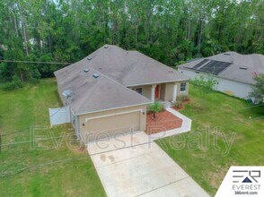 14 Rymsen Ln in Palm Coast, FL - Building Photo - Building Photo