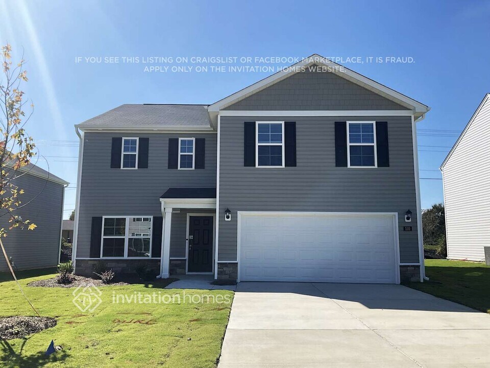 510 Jack Pine St in Thomasville, NC - Building Photo