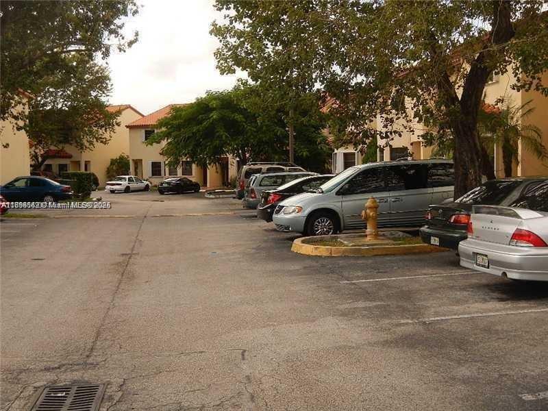 15455 SW 74th Cir Ct in Miami, FL - Building Photo