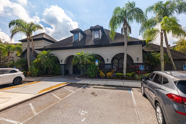 12904 Sanctuary Cove Dr in Temple Terrace, FL - Foto de edificio - Building Photo