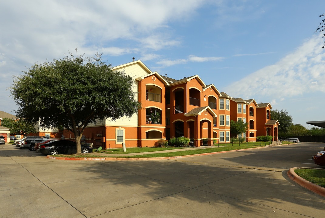 Riverside Meadows in Austin, TX - Foto de edificio