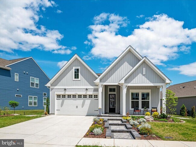 124 Nighthawk Dr in Chester, MD - Building Photo - Building Photo
