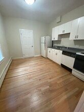 44 L St, Unit 1 in Boston, MA - Building Photo - Building Photo