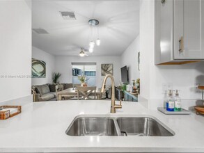 6220 Fairmont Ln in Palmetto, FL - Building Photo - Building Photo