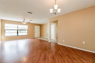 8373 Camphor Dr in Brooksville, FL - Building Photo - Building Photo