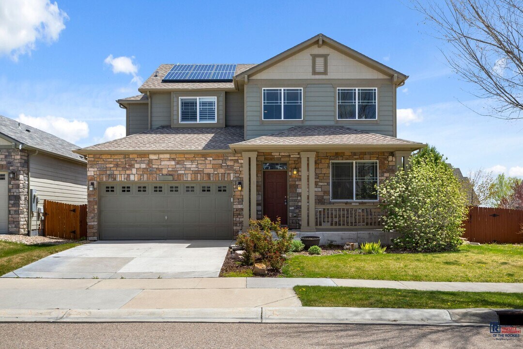 832 Campfire Dr in Fort Collins, CO - Building Photo