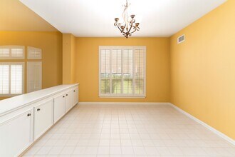86 Heathrow Ln in Sugar Land, TX - Building Photo - Building Photo
