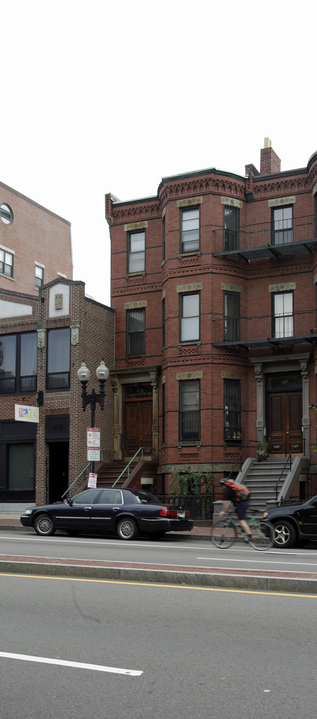 414 Massachusetts Ave in Boston, MA - Building Photo - Building Photo