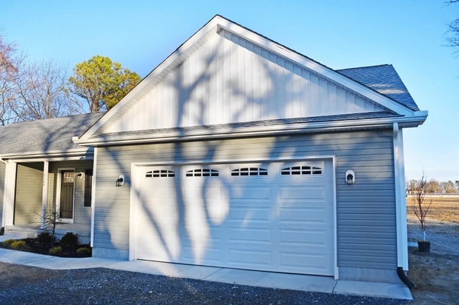 property at 3164 Walnut Shade Rd