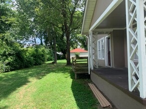 507-B E Sevier St in Benton, AR - Building Photo - Building Photo