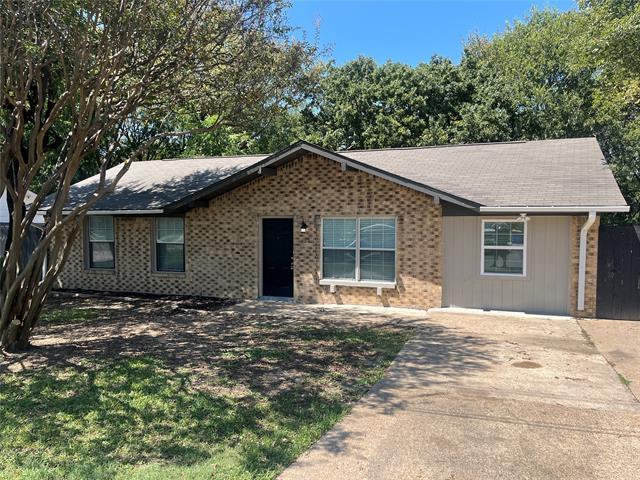 114 W Adkins St in Seagoville, TX - Building Photo - Building Photo