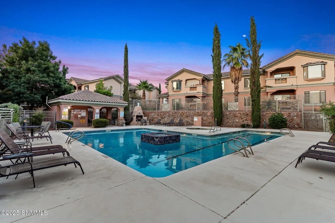 3650 Morning Star Dr, Unit 708 in Las Cruces, NM - Building Photo