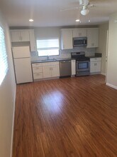 1760-1766 Malcolm Ave in Los Angeles, CA - Foto de edificio - Building Photo