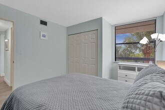 955 Dotterel Rd in Delray Beach, FL - Building Photo - Building Photo