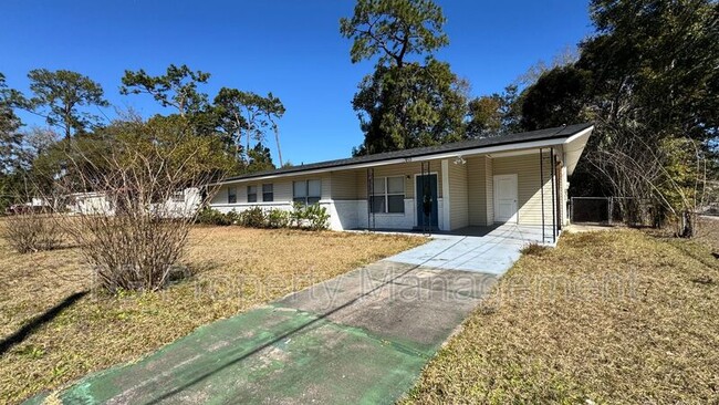 8515 Bermuda Rd in Jacksonville, FL - Building Photo - Building Photo