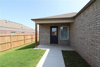 5378 Salida Ave in Springdale, AR - Foto de edificio - Building Photo