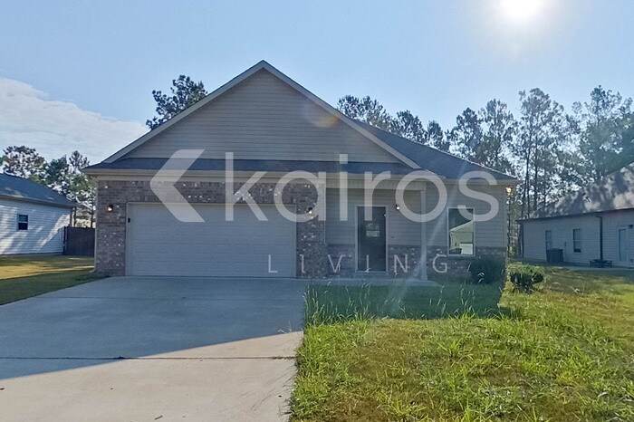 314 White Oak Cir in Lincoln, AL - Foto de edificio