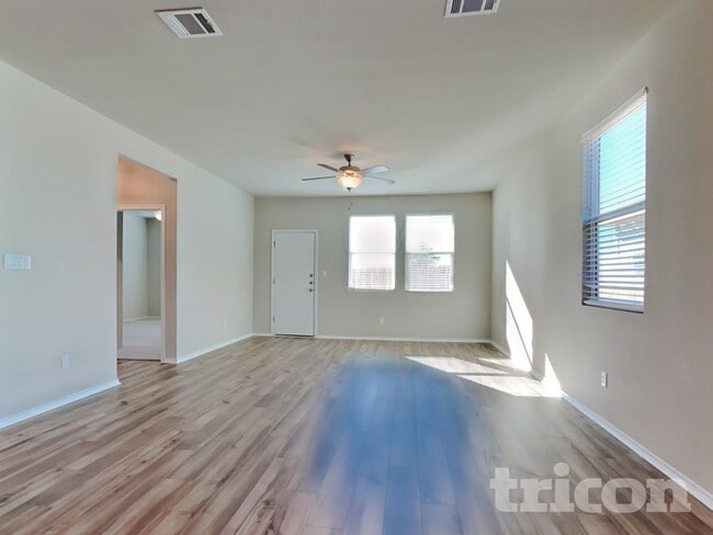 3548 Catlett Crk Rd in Georgetown, TX - Building Photo - Building Photo