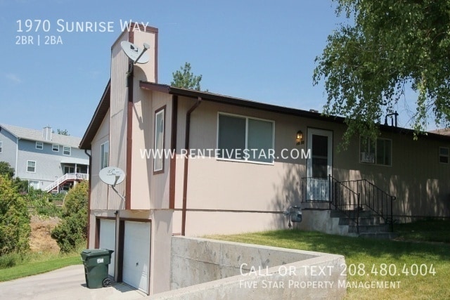 property at 1970 Sunrise Way