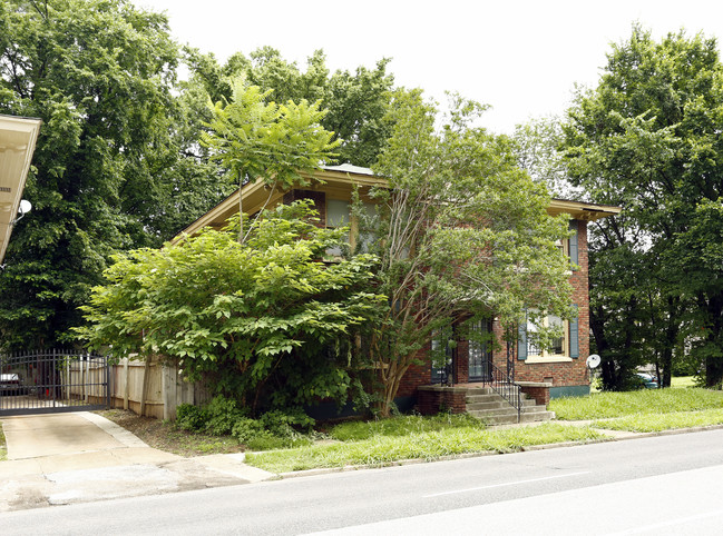 1778 Poplar in Memphis, TN - Building Photo - Building Photo