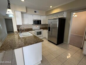 3306 E Nighthawk Wy in Phoenix, AZ - Building Photo - Building Photo