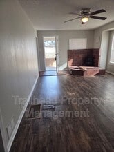 1502 S Pleasant St in Independence, MO - Building Photo - Building Photo