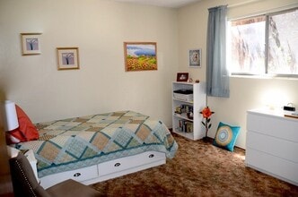 Bay Park Apartments in San Diego, CA - Building Photo - Building Photo