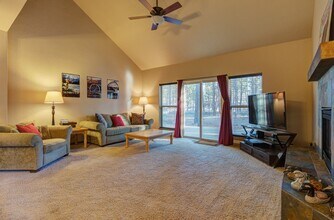 16831 Jacinto Rd in Bend, OR - Building Photo - Building Photo