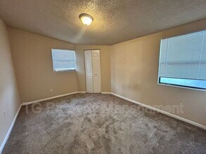 4629 Daughtry Blvd E in Jacksonville, FL - Building Photo - Building Photo