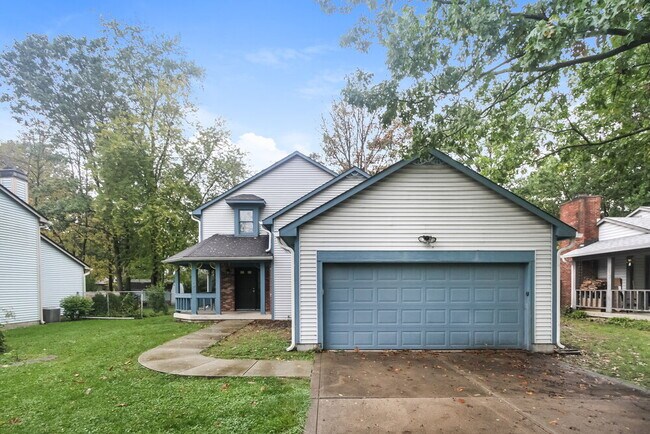property at 1112 Delray Dr
