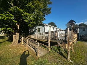 686 S Windsor St in Royalton, VT - Building Photo - Building Photo