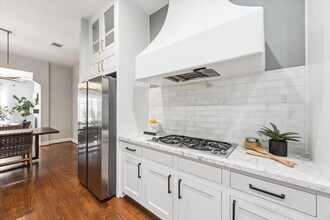 1540 Lawrence St in Houston, TX - Building Photo - Building Photo